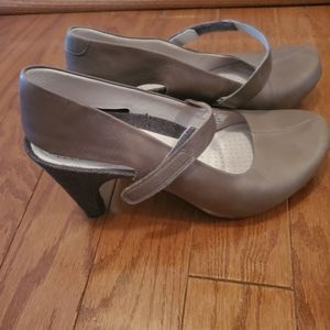 Gorgeous Leather Denim Tsubo Heels New